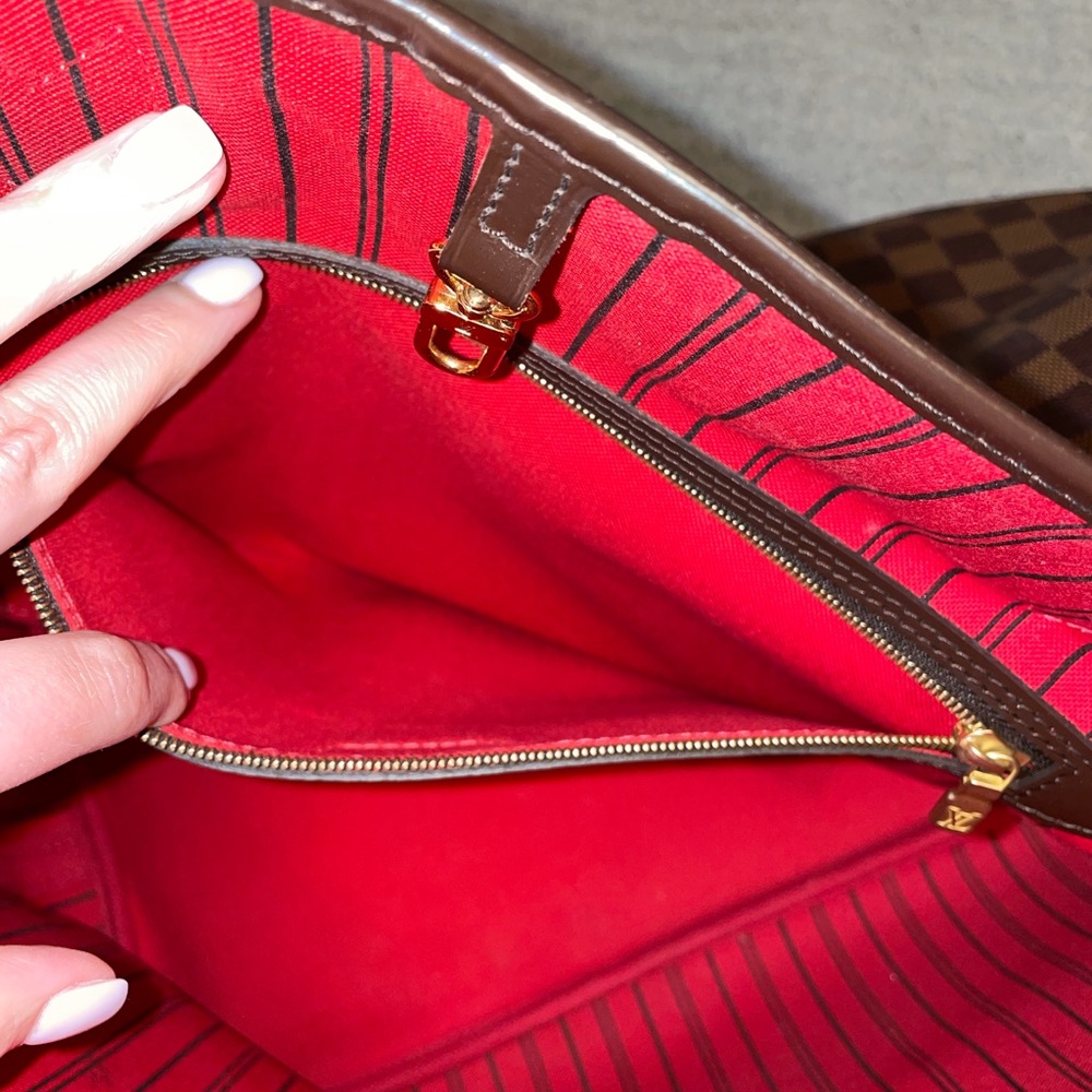 Louis Vuitton Neverfull GM - Picture 10 of 14